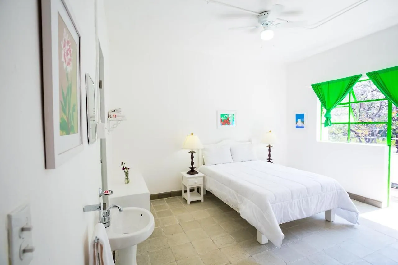 Casa Bruselas Holiday home Guadalajara 2*,  Mexico