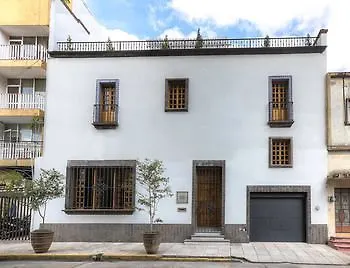 Casa Bruselas Guadalajara Hotel
