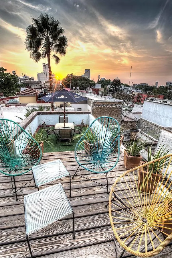 Casa Bruselas Guadalajara 2*,  Messico