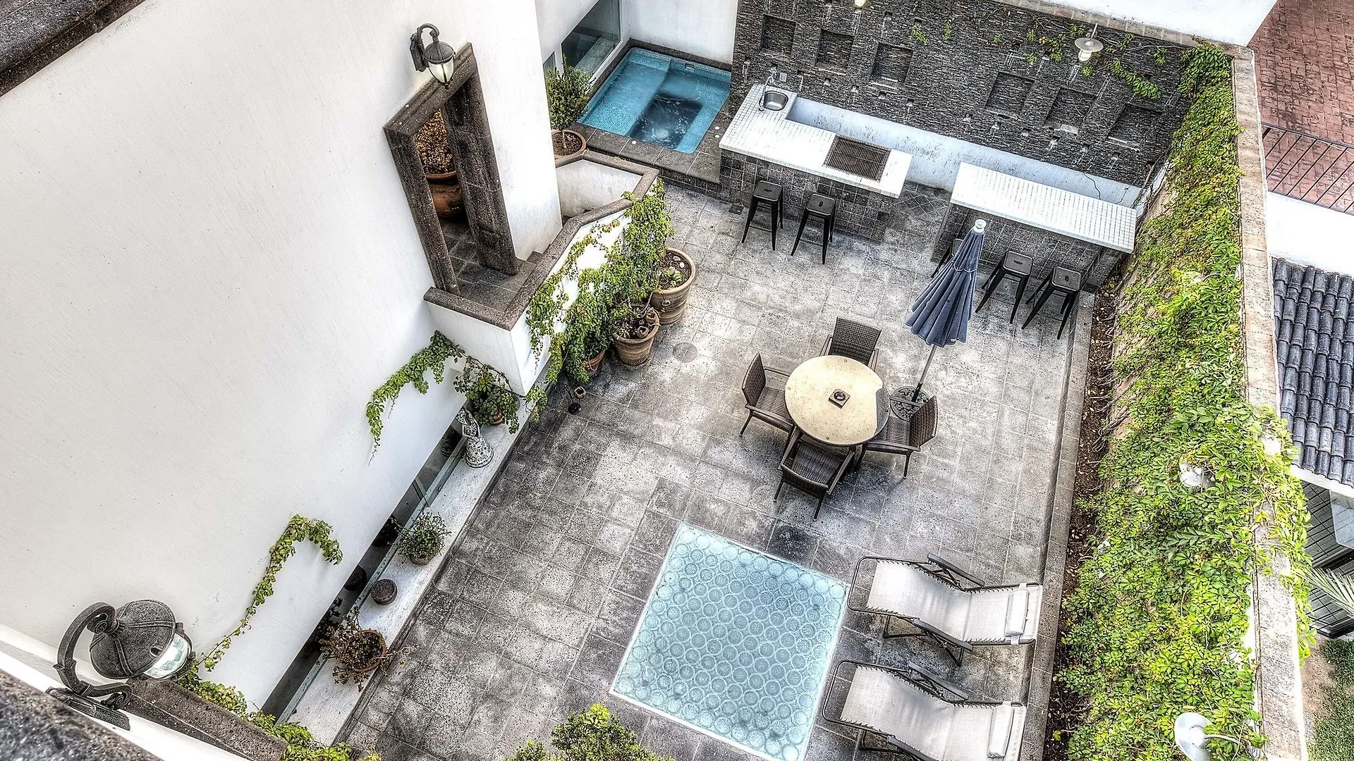 Casa Bruselas Guadalajara Hotel